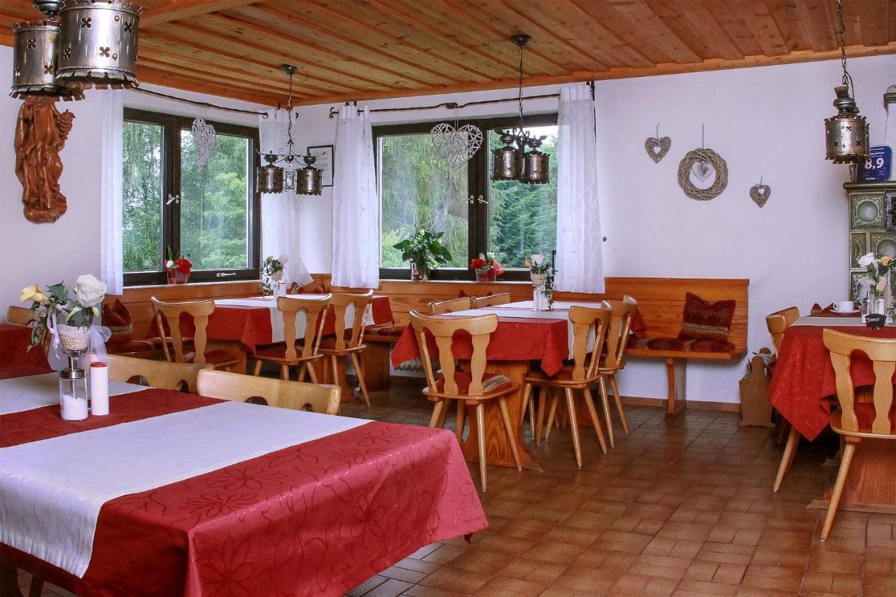 Landhaus Am Forst - Apartments Bad Alexandersbad Esterno foto